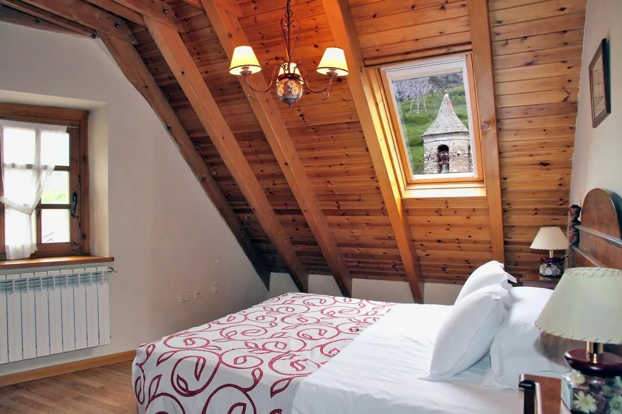 Apartamentos Deth Camin Reiau Arties